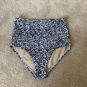 Old Navy High Waisted Bikini Bottom - XS